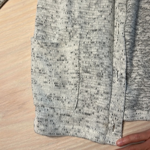 American Eagle Cardigan - Picture 3 of 4